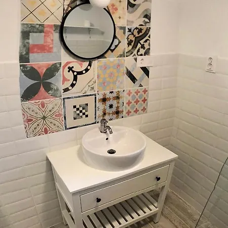 Apartment Tulipanos Vendeghaz Igrici
